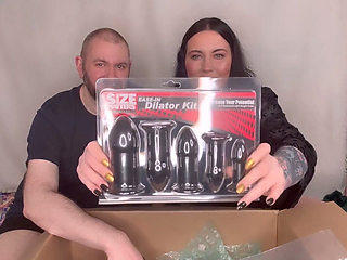 Miss Ffw Unboxes Her New Toys with Fb