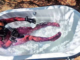 Purple Drone Bath Play Session
