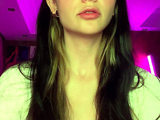 Amateur Webcam Teen Masturbates And Teases
