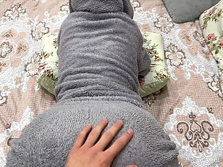 Stepsister Voluntarily Offers her Ass and you Fuck Her POV