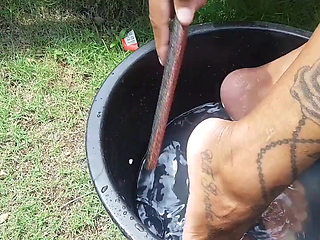Deep Scrub with Coffee and Honey
