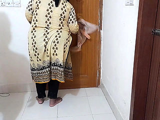 Punjabi Hindu Bhabhi Is Fucked by a Guy While Cleaning the Home - Newly Married Indian Bhabhi (hindi Clear Audio)
