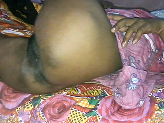 Bhabhi Pusssy Me Big Cock on Bedroom