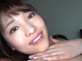 A Breathtaking Beauty Who Gives Herself Completely to the Thrill of Passion. Chapter-2