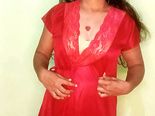 Desi Indian Tamil girl Seduced show her body