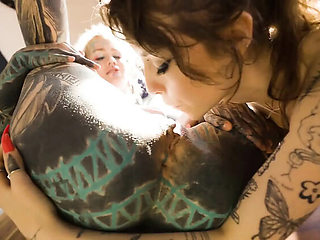 Hardcore Tattoo Lesbians - Anuskatzz and Eden Ivy Rough Anal Fucking, Squirting, ATM Action