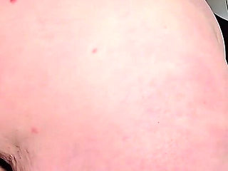 Stepmom with a Great Ass Takes Me to the Edge - I Don't Stay Long