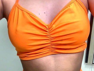 She Uses Lycra to Mark Her Pussy and Has It Very Tender