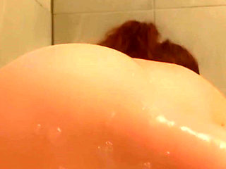 Shower Rime Is Always More Fun When You Play with Yourself
