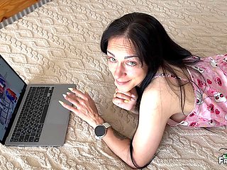 Stepdaughter fantasizes about deep throating her stepdad's dick