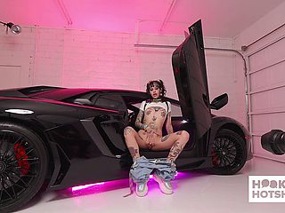 Hookup Hotshot - casting porn