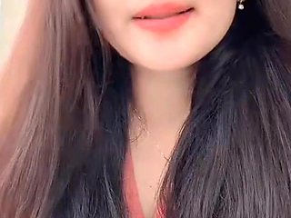 Aulia Rahma Lubis’ Viral Indonesian Heat in a Massage Rush