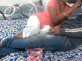 padosan bhabhi ko mote land se choda ghodi banakar