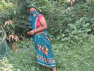 Desi sister-in-law called me on an excuse and 😛me Indian