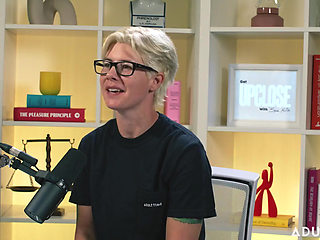 Khloe Kingsley Squirting on Camera & Red Flags  the Adult Time Podcast