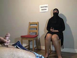 Arab woman got mad at me - I flashed and jerked my cock in front of her