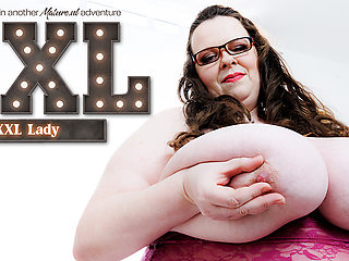 Huge Xxl Lady Is A Bbw With Huge Saggy Natural Tits Masturbating In Bed