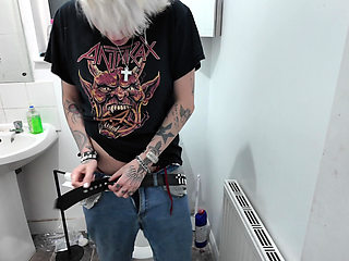 Pee Desperation Roleplay