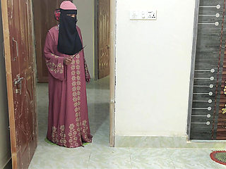 I Fuck my step-sis for letting her play video games Desi xxx with bangla voice