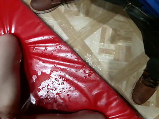 Sexy Girl Can Do 7 Squirt in a Row with Throat Fucking