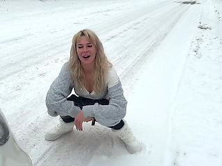 The Snow - Piss, Alternating