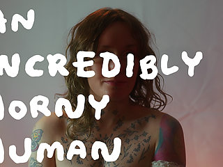 Insatiable Lola Takes 19 Inch Alien Monster