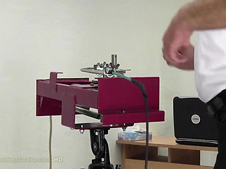 Foxy Spanking Machine - Ass Whipping