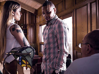 Perv doctor wants to watch patients pound