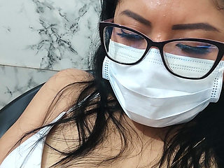 Electric tongue on the clitoris with lots of wetness and joy. Mature student is very excited.