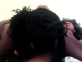 Natural Black BFFs Sucking Big Clit