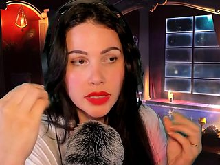 Brunette Solo Webcam Masturbation