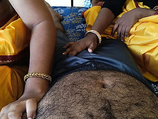 Indian Threesome Hard Fucking - Pushpa Valli & Laxi Ammu College Maid Roleplay