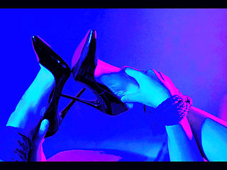 Take off My Heels so You Can Put My Toes in Your Mouth