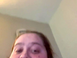 I Let Her Record Herself Eating Ass