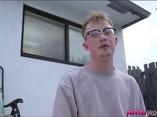 Stepmom Jimmy Michaels Massive Tits Make Cubbi Thompson Cum