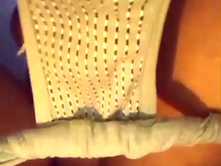 When there was no one at home, sister-in-law gave her entire undressed to the finger layer:-1