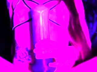 Cute amateur webcam teen girl toying pussy on webcam